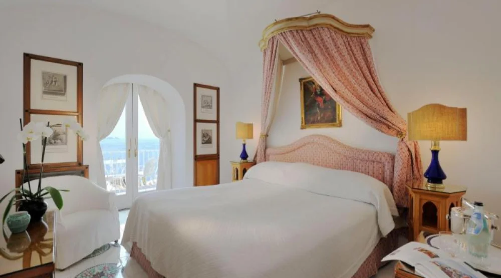 Standard Double Or Twin at Le Sirenuse