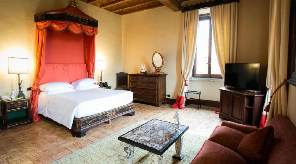 Junior Suite with Garden View at La Posta Vecchia Hotel