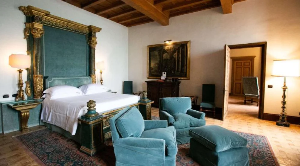 Superior Suite with Sea View at La Posta Vecchia Hotel