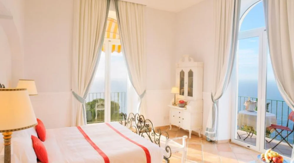 Junior Suite with Sea View at Caesar Augustus Hotel