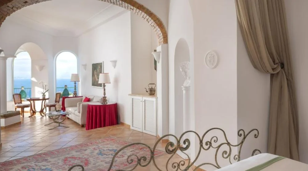 Large Suite with Spa Bath at Caesar Augustus Hotel