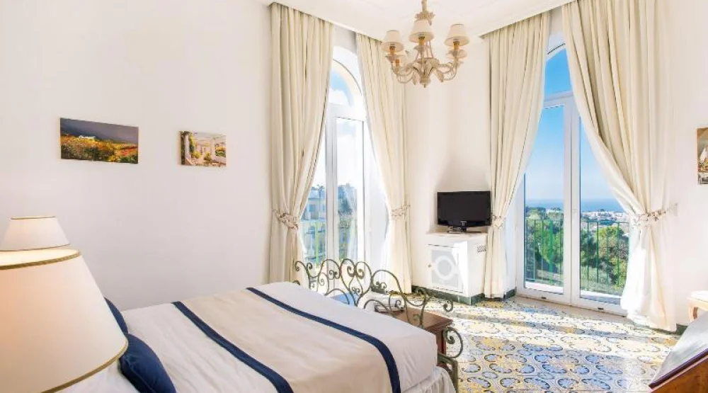 Deluxe Sea View Double at Caesar Augustus Hotel
