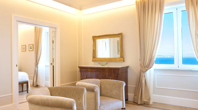 Superior Suite Sea View at Grand Hotel Excelsior Vittoria