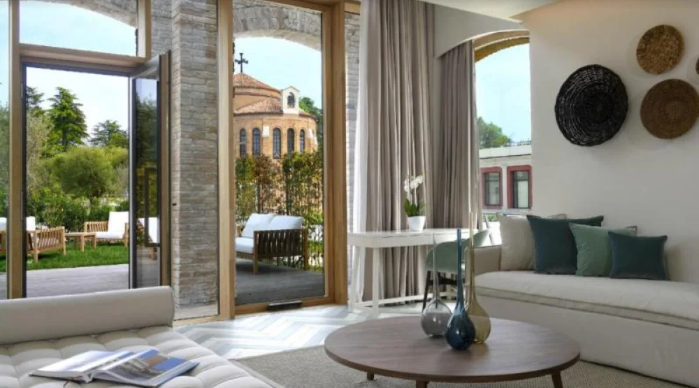 La Maisonette Loft, One Bedroom Bi-level Loft, One King, Sofa Bed, Terrace at JW Marriott Venice Resort & Spa