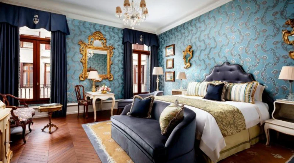 Giglio Prestige, Larger Guest Room, One King, S.maria D.giglio View at The Gritti Palace, a Luxury Collection Hotel