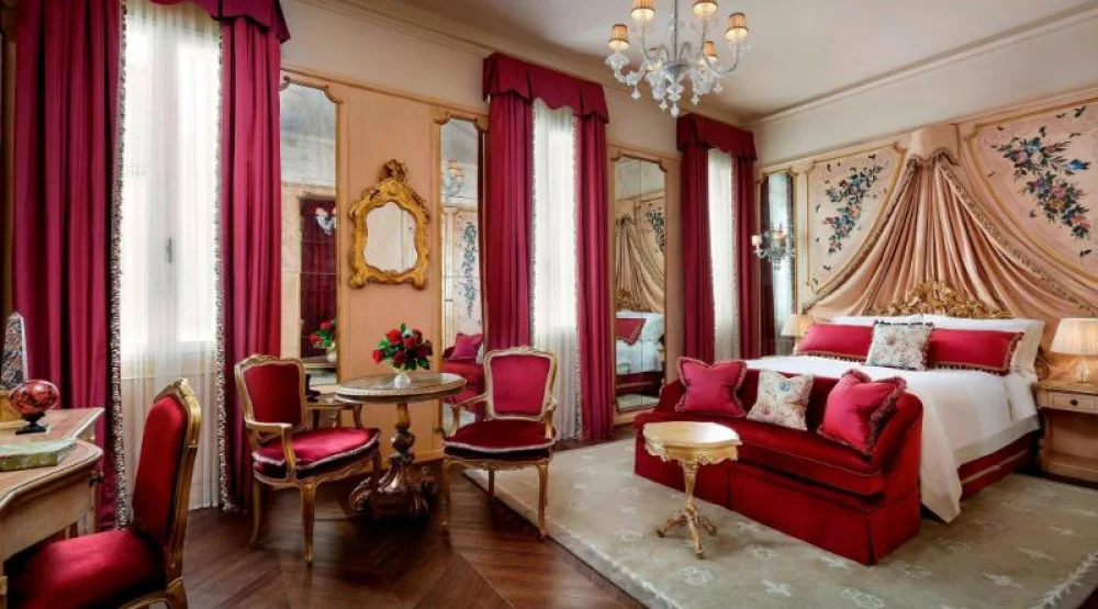 Venetian, Guest Room, One Queen at The Gritti Palace, a Luxury Collection Hotel