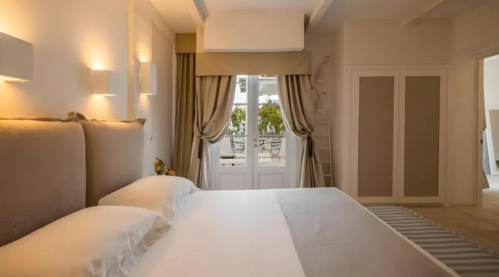 Deluxe Suite at Baglioni Masseria Muzza