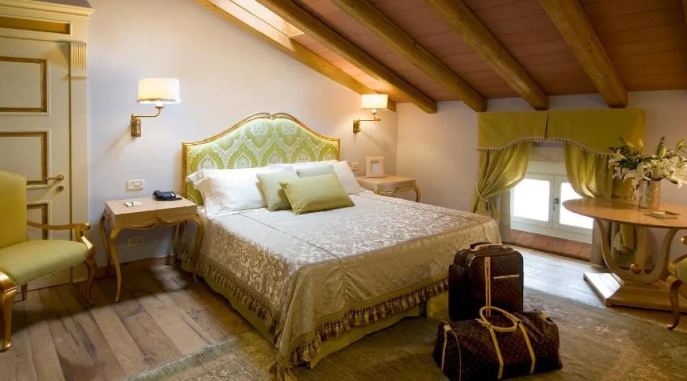 Superior Double Room at Villa Cordevigo