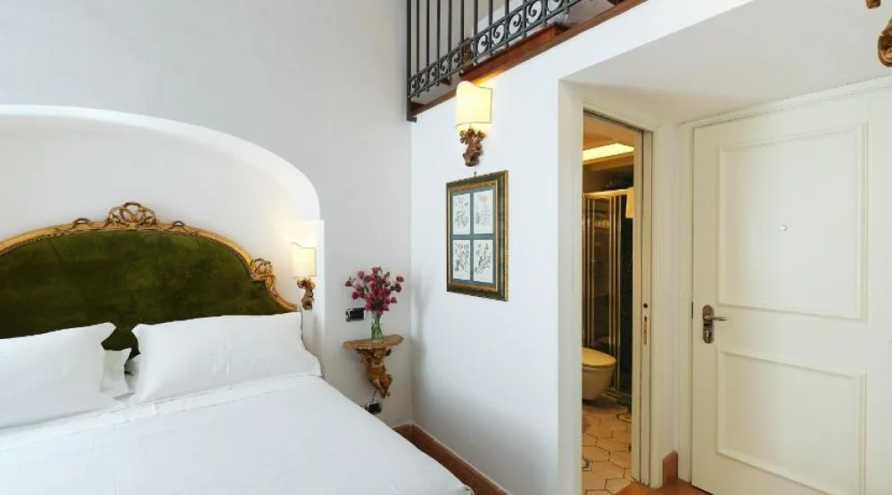 Comfort Triple Room Split Level at Botanico San Lazzaro