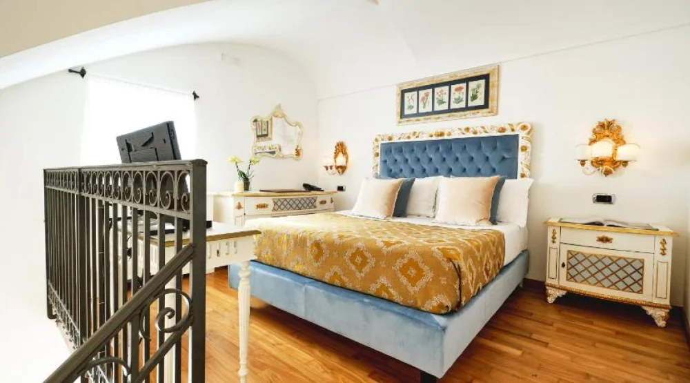 Superior Suite with Sea View at Botanico San Lazzaro