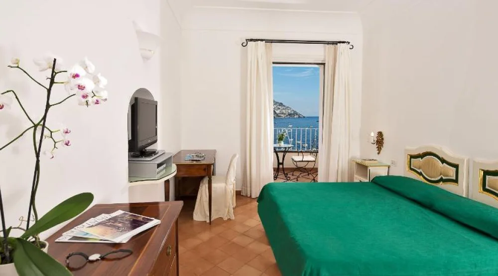 Classic Double Room with Balcony at Hotel Covo Dei Saraceni