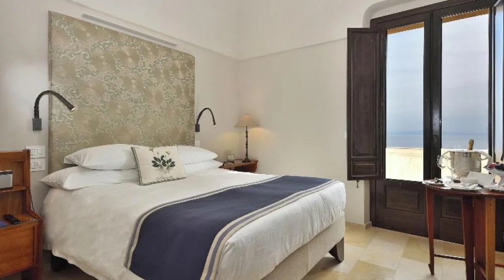 Deluxe Room with Sea View at Monastero Santa Rosa Hotel & Spa