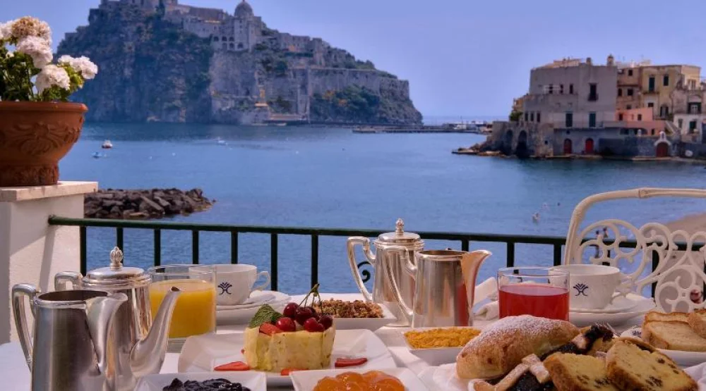 Superior Double Or Twin Room with Sea View at Miramare e Castello