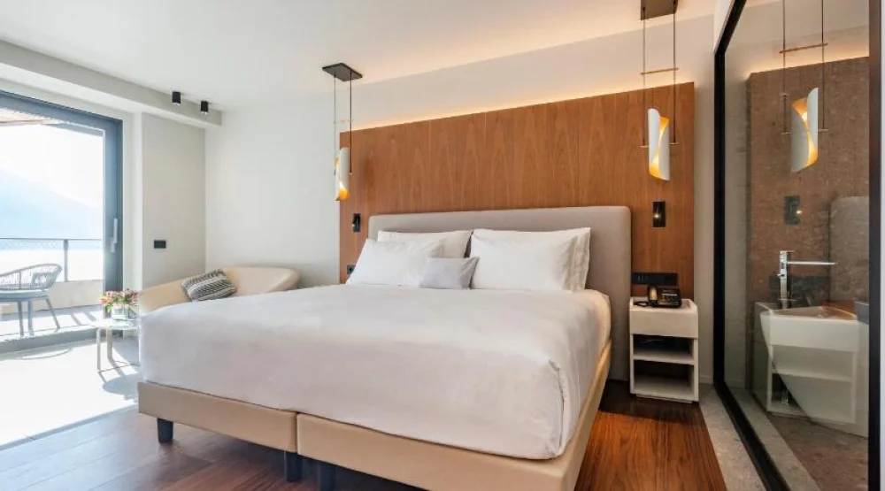 Junior Suite with Lake View at EALA My Lakeside Dream