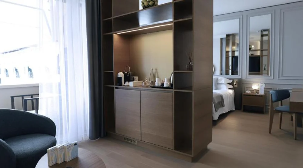 Wellness Junior Suite with Lake View at Grand Hotel Terme Sirmione