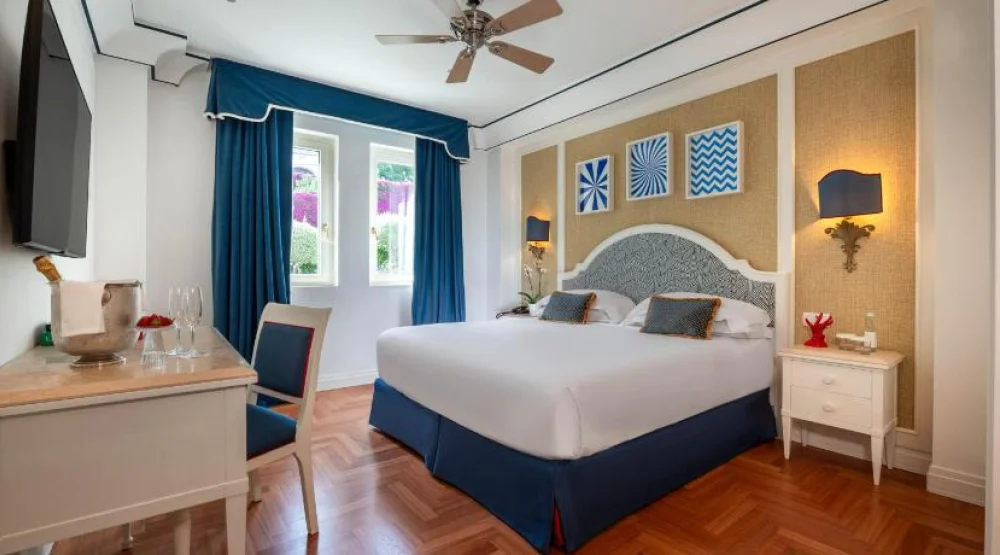 Superior Room at Grand Hotel San Pietro