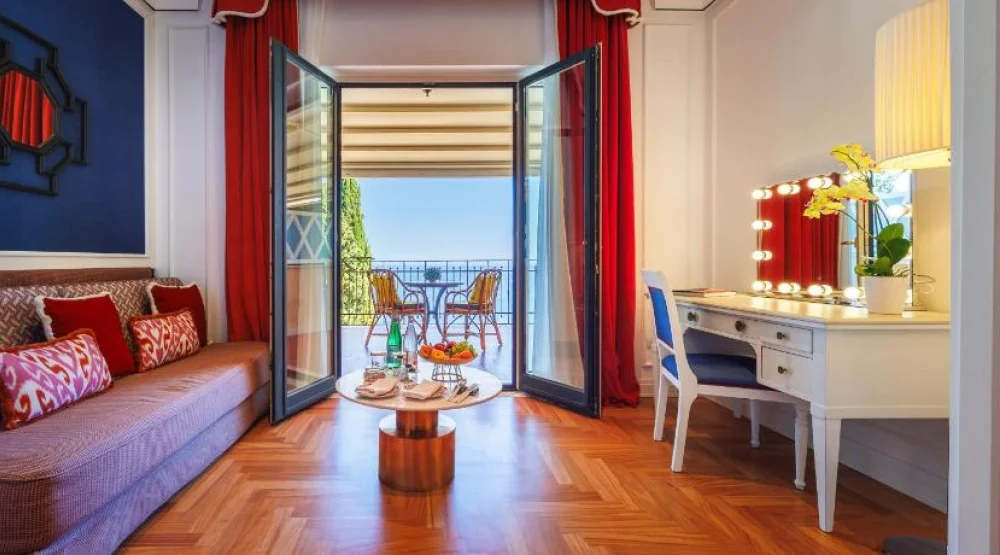 Junior Suite Premium Terrace at Grand Hotel San Pietro