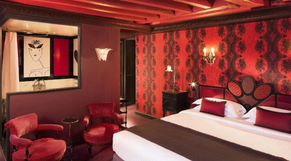 Suite Cocotte at Les Dames Du Pantheon