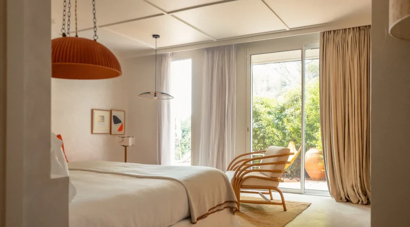 Junior Suite Garden Level at Hotel Les Roches Rouges