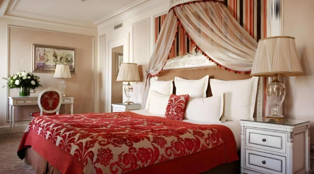 Deluxe Room at Hotel Balzac