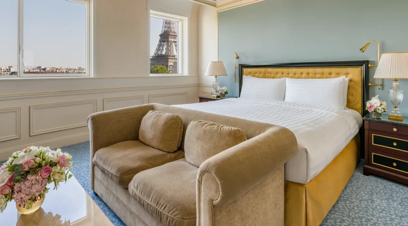 Terrace Eiffel View Room One King at Shangri-La Paris