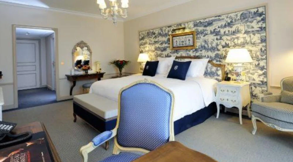 Deluxe Room at Auberge Du Jeu De Paume