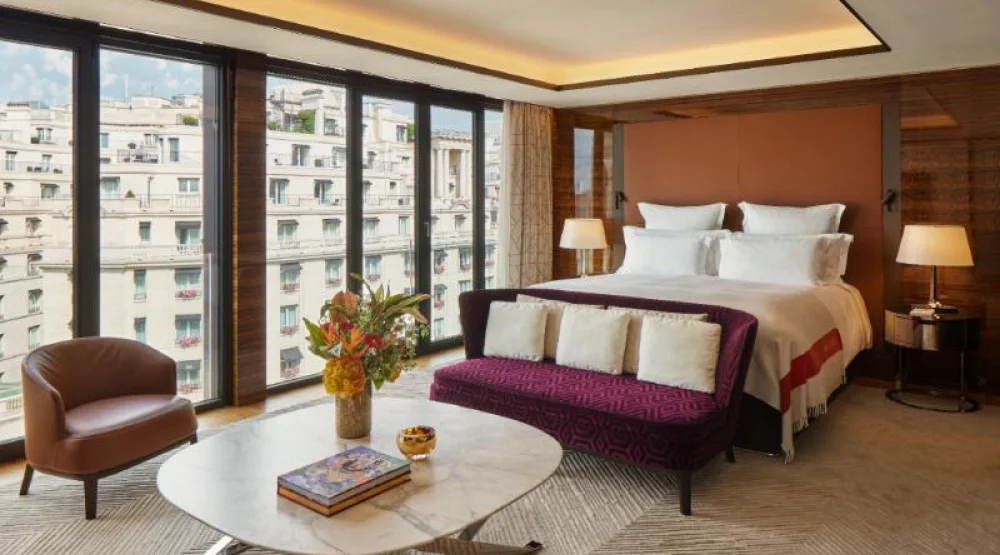 Executive Room, Guest Room, One King Or Two Twin at Bvlgari Hotel Paris