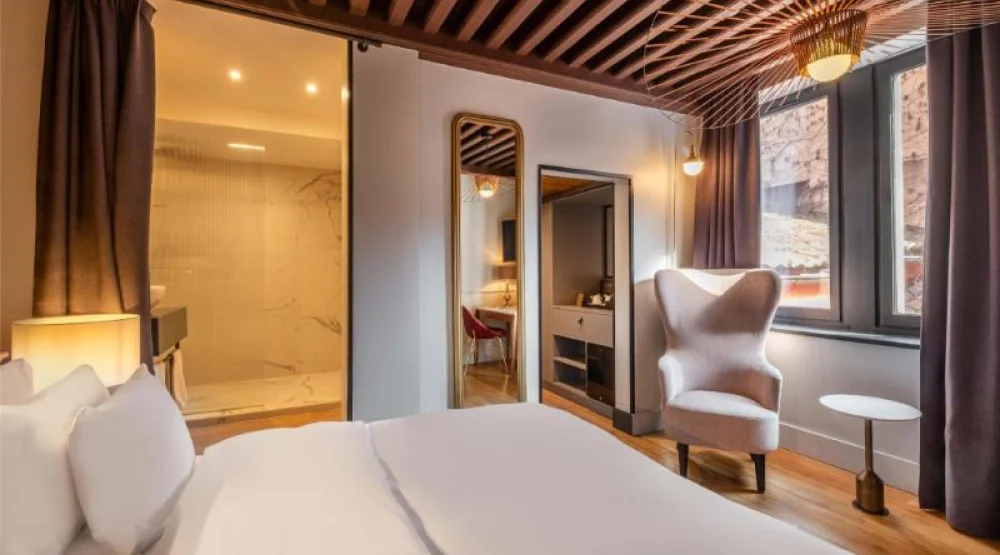 Collection Superior at Cour des Loges Lyon