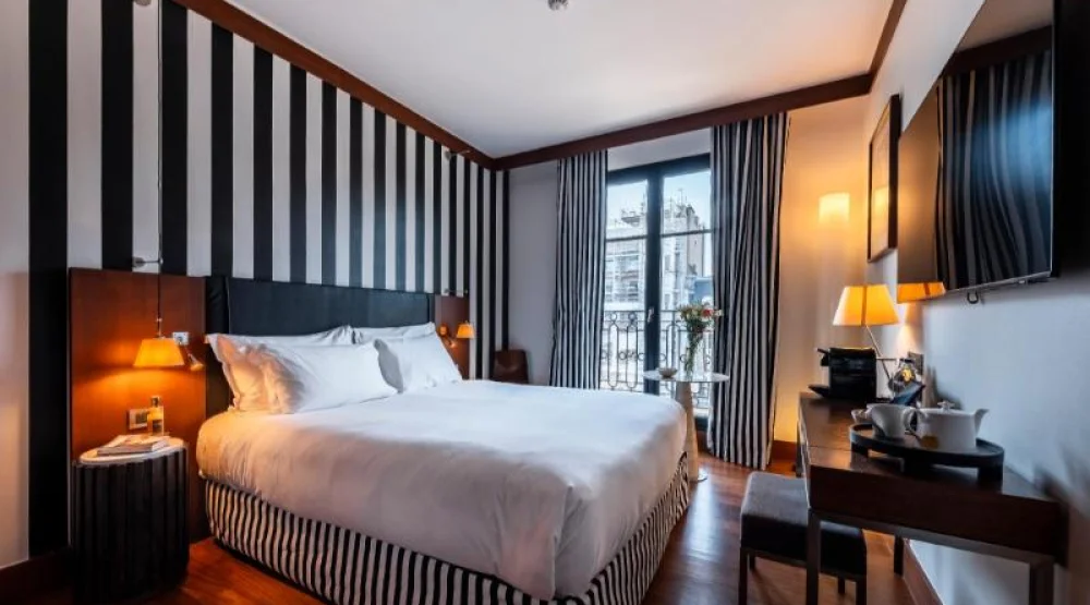 Superior at Grand Hotel Champs Elysees