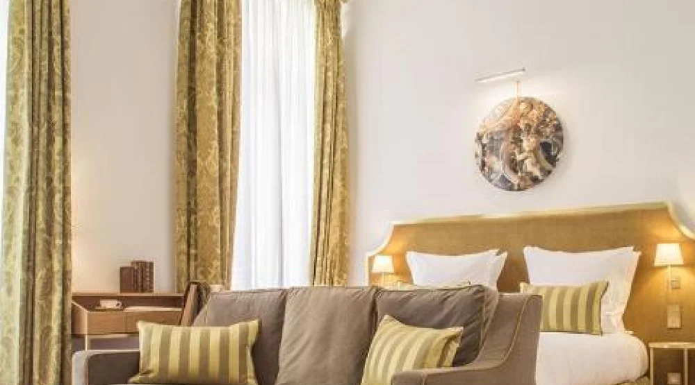 Junior Suite Triple at Hotel Alfred Sommier