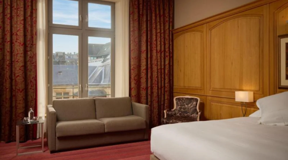 Prestige King, One Bedroom Junior Suite, One King, Sofa Bed at Hotel de Bourgtheroulde, Autograph Collection