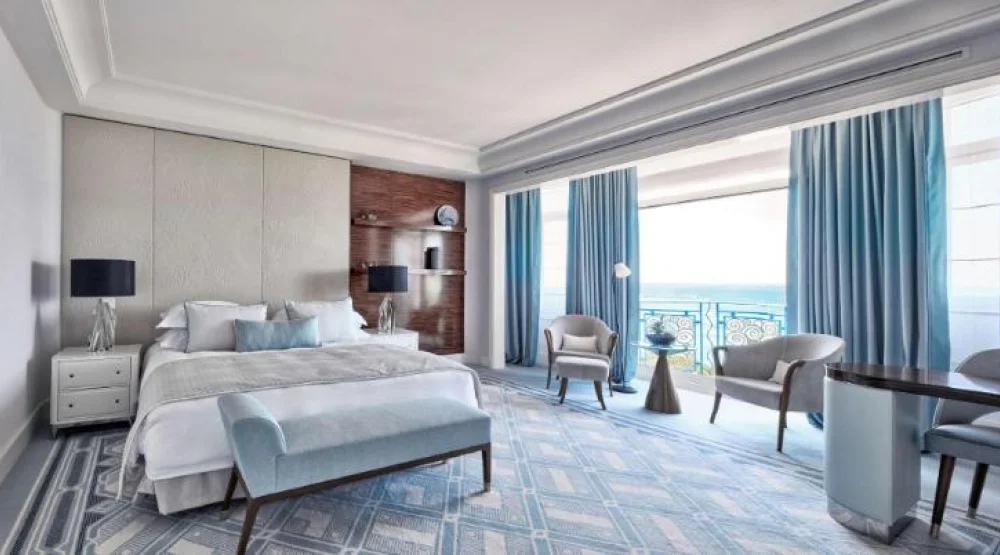 Prestige Suite Sea View King at Hotel Martinez Cannes