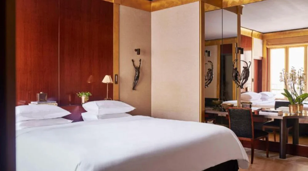 Diplomatic Suite at Park Hyatt Paris Vendome