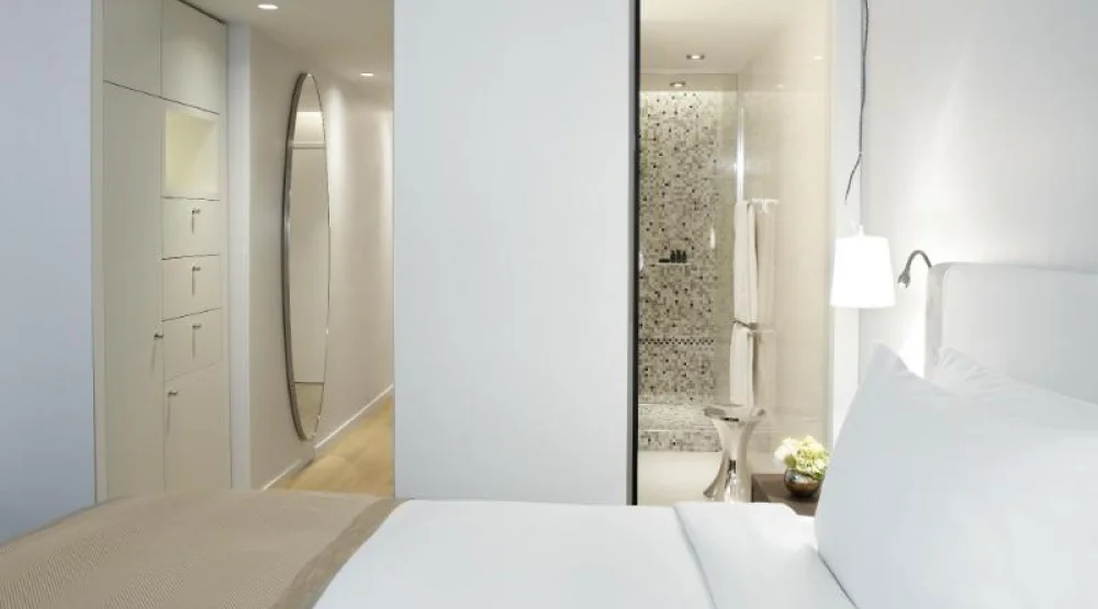 Superior Queen Room at Sofitel Paris Arc de Triomphe