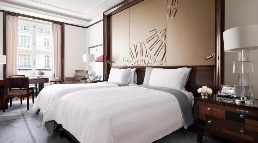 Premier Twin Room at The Peninsula Paris