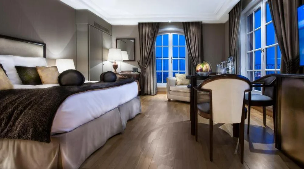 Junior Suite at Villa Florentine Lyon