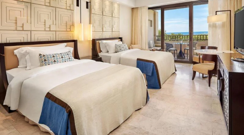 Premium, Deluxe Guest Room, Two Twin, Sea View, Balcony at The Romanos, a Luxury Collection Resort