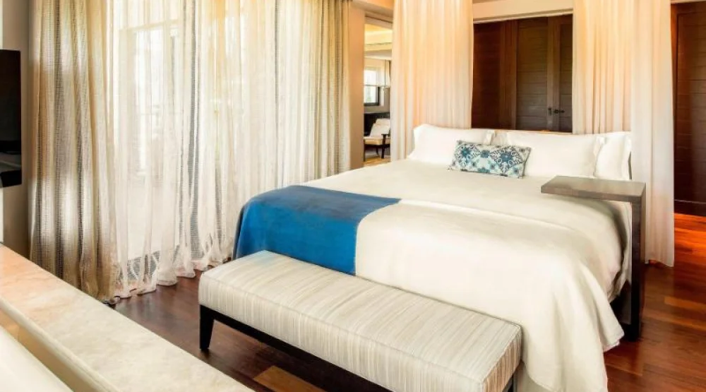 Grand Infinity, One Bedroom Suite, One King, Alternate: Sofa Bed, Garden View, Private Pool at The Romanos, a Luxury Collection Resort