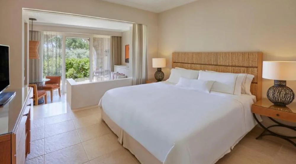 Deluxe Guest Room, One King, Partial Sea View, Balcony at The Westin Resort Costa Navarino