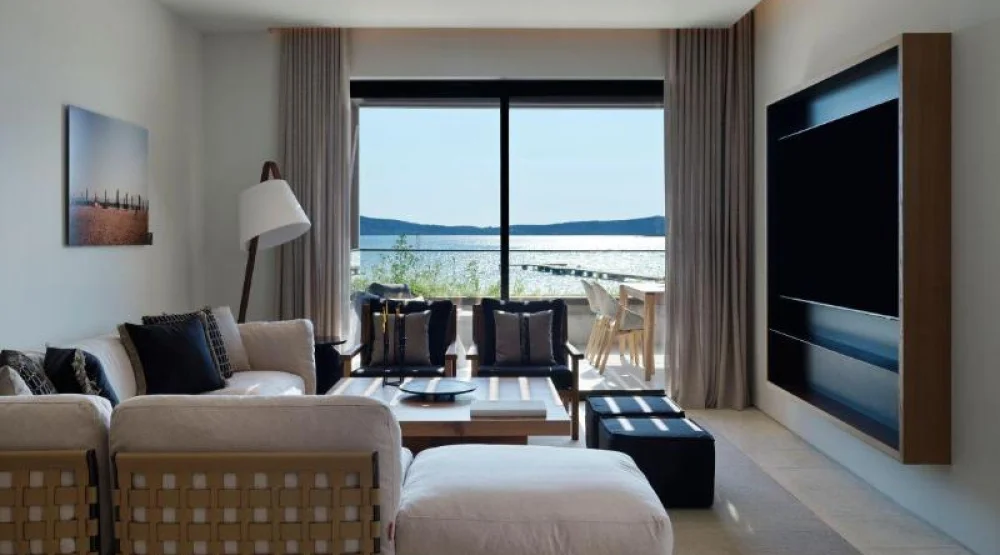 Wow Bayfront Infinity, Two Bedroom Suite, Bedroom 1: One King, Bedroom 2: Two Twin, Sea View at W Costa Navarino