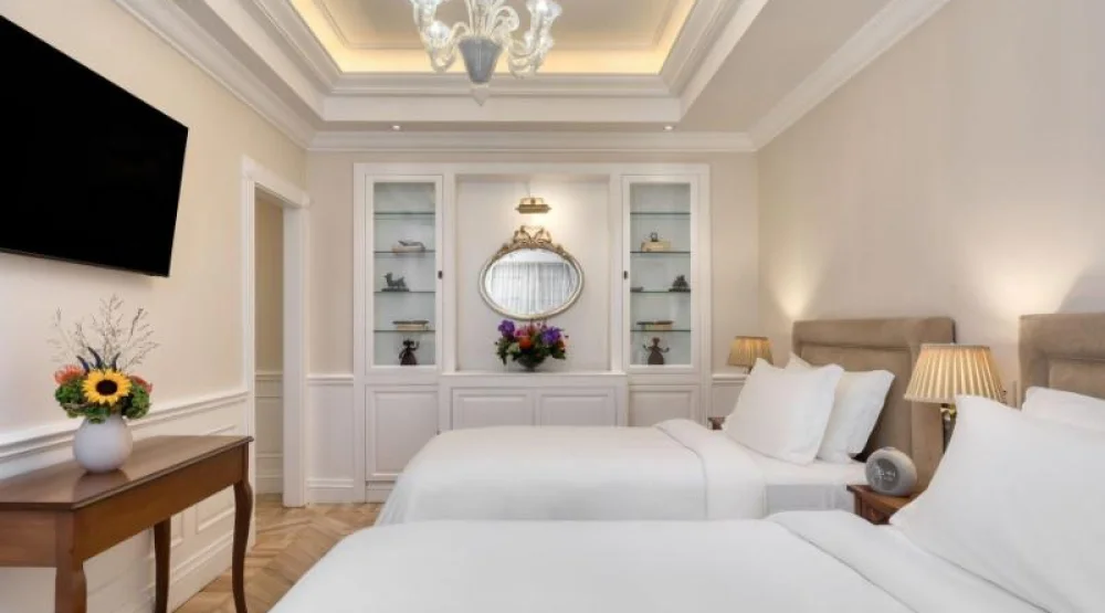 Classic, Guest Room, Two Twin, Courtyard View at King George, a Luxury Collection Hotel