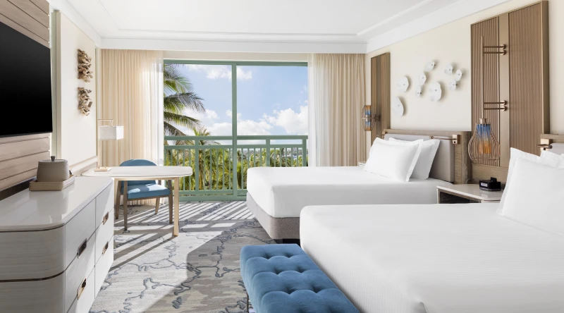 Guest Room Terrace, Harbour Or Water View at The Royal at Atlantis