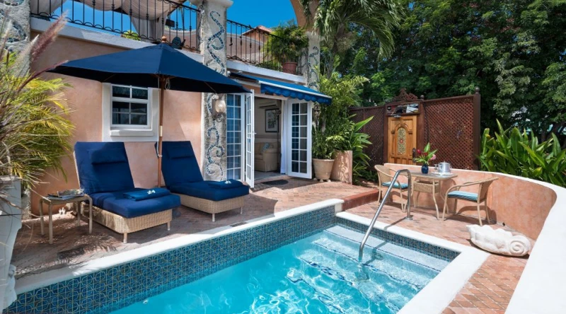 Luxury Ocean Suite with Private Plunge Pool at Little Arches Boutique Hotel