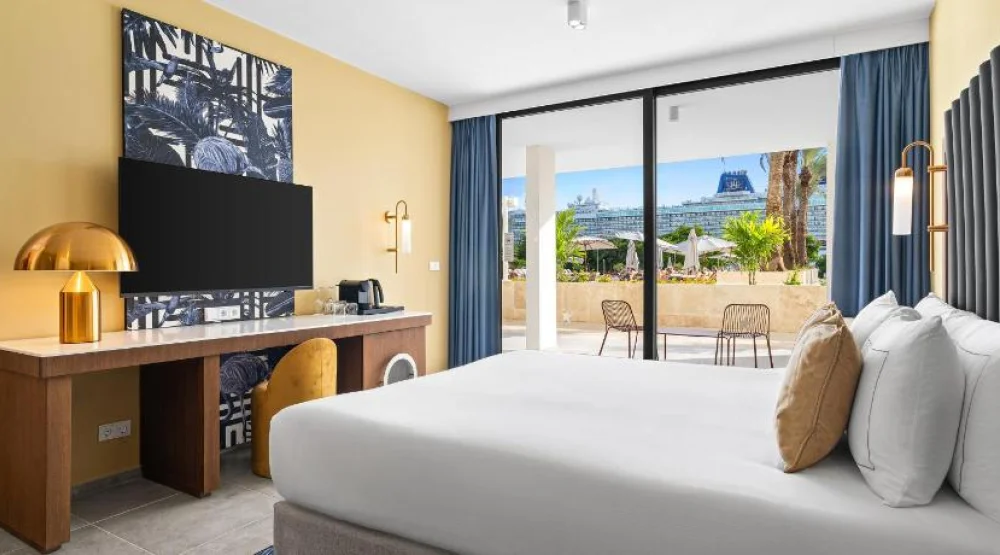 One King Bed One Bedroom Suite at The Rif at Mangrove Beach Corendon Curacao