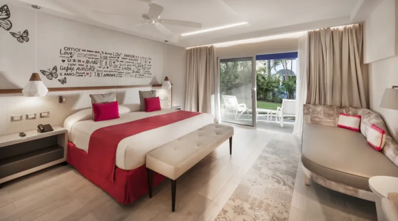 Romance Deluxe Room at Catalonia Royal La Romana