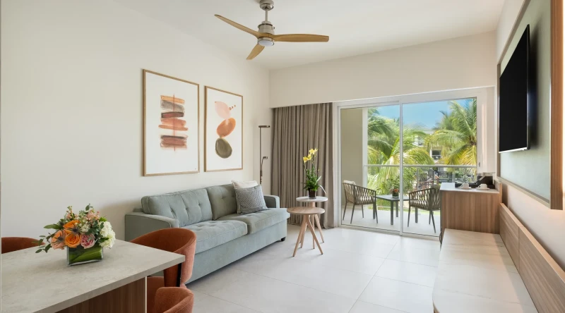 Preferred Club Premium Suite Garden View at Dreams Royal Beach Punta Cana