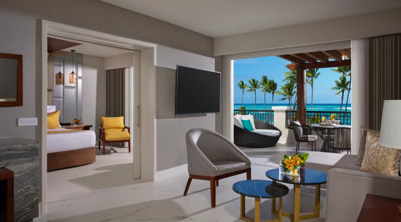 Preferred Club Master Suite Ocean Front at Secrets Royal Beach Punta Cana