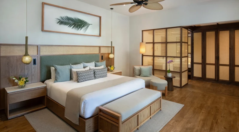 Junior Suite Agua Swim Up at Zoetry Agua Punta Cana