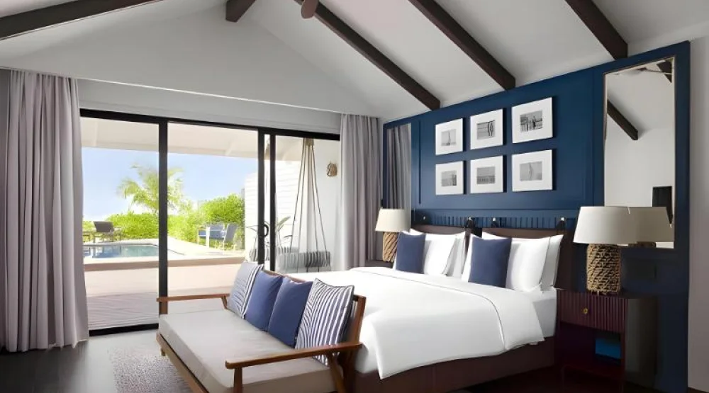 Sunset Deluxe Beach Villa with Pool at Villa Nautica Paradise Island Resort