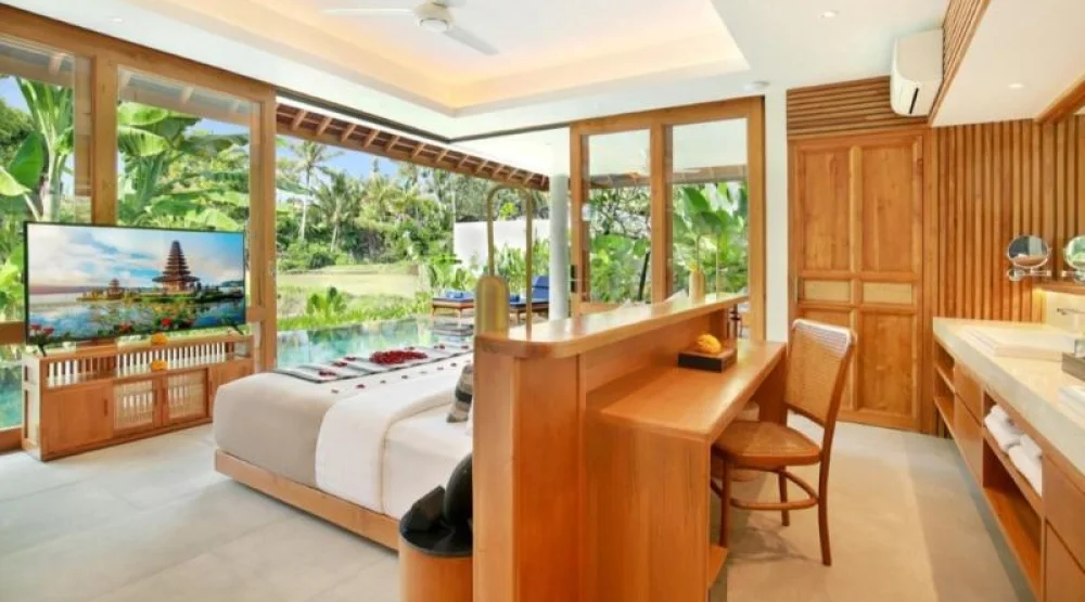 Grand One Bedroom Villa with Private Pool at Kaamala Luxury Resort & Spa